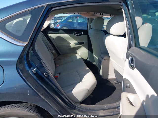 3N1AB7AP6HY260992 Nissan SENTRA SV