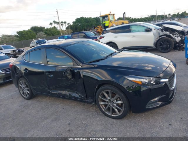 3MZBN1V3XJM209292 Mazda Mazda3 Touring