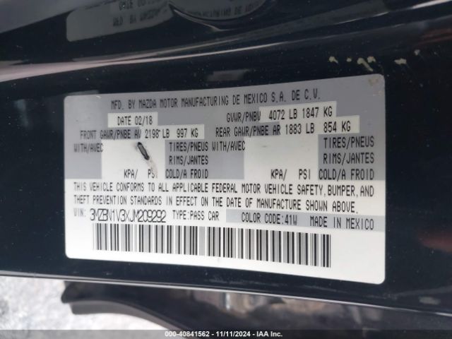 3MZBN1V3XJM209292 Mazda Mazda3 Touring