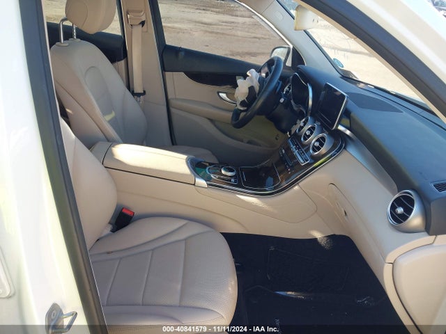 WDC0G4KB1HF174132 Mercedes-Benz Glc 300 4matic
