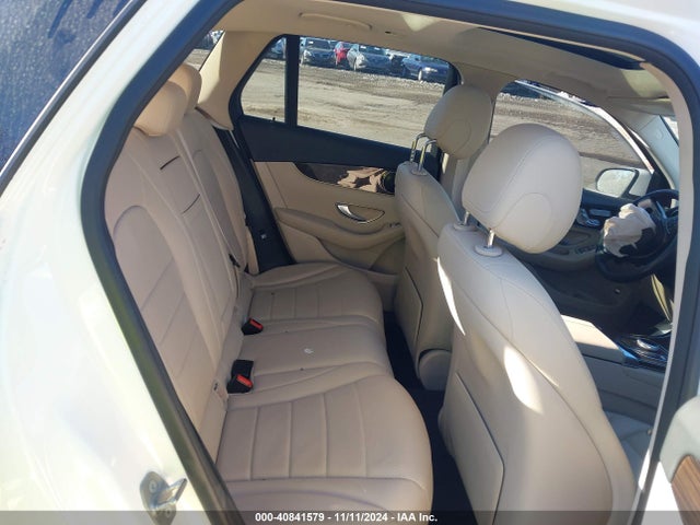 WDC0G4KB1HF174132 Mercedes-Benz Glc 300 4matic