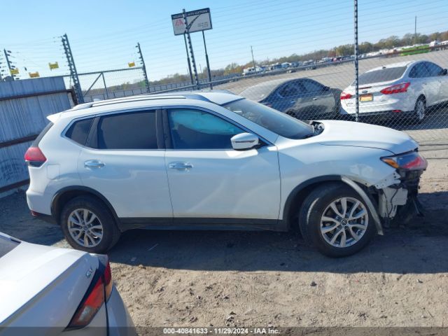 KNMAT2MT9JP573886 Nissan ROGUE SV