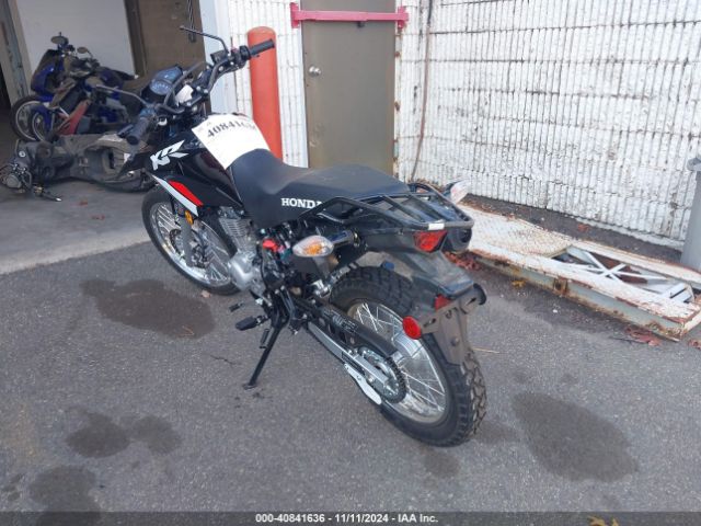2024 HONDA XR150L 3H1KD1315RD102598 Photo 2