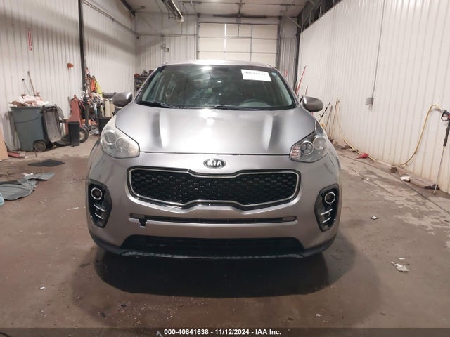 KNDPMCAC6H7129442 KIA Sportage Lx