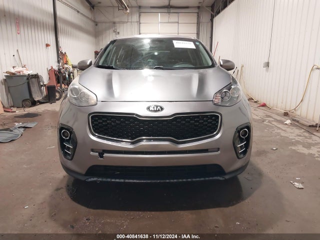 KNDPMCAC6H7129442 KIA Sportage Lx