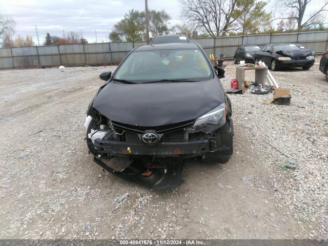 Toyota COROLLA LE 2018 2T1BURHE2JC075386 Image 12