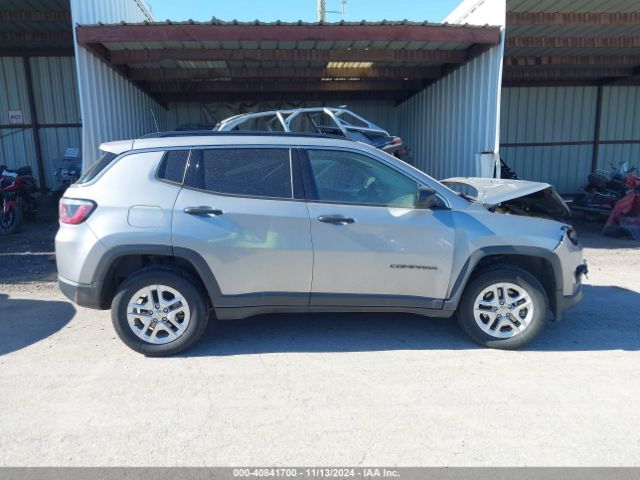 3C4NJDABXLT219467 Jeep Compass Sport 4x4