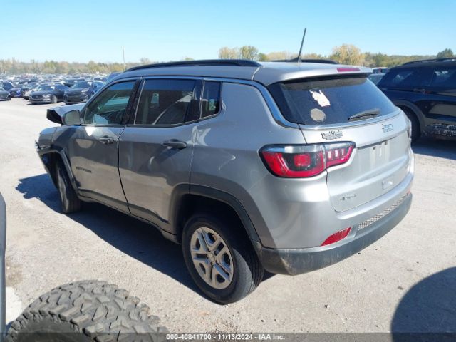3C4NJDABXLT219467 Jeep Compass Sport 4x4