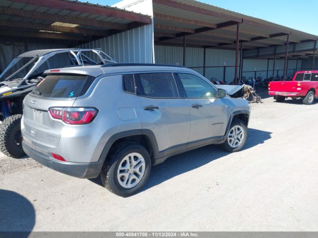 3C4NJDABXLT219467 Jeep Compass Sport 4x4