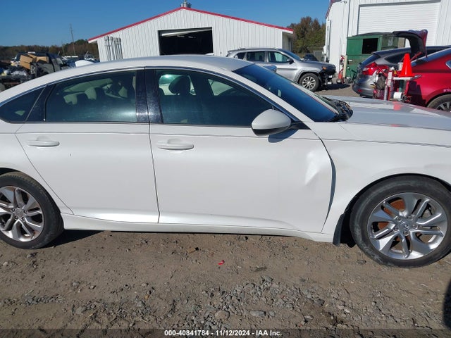 Honda ACCORD LX 2018 1HGCV1F17JA183219 Image 13