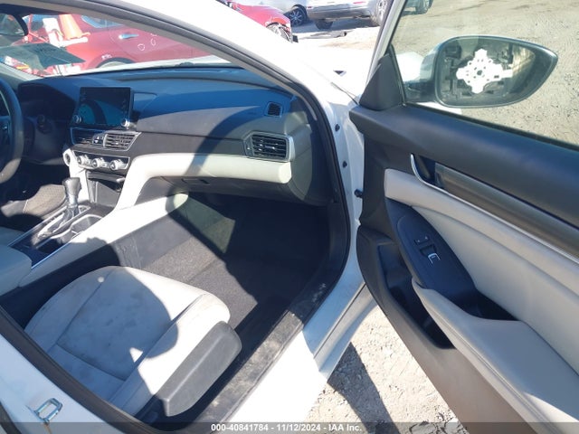 Honda ACCORD LX 2018 1HGCV1F17JA183219 Image 5