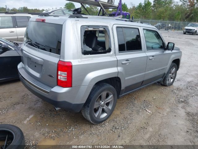 1C4NJPBA5GD716963 Jeep Patriot Sport Se