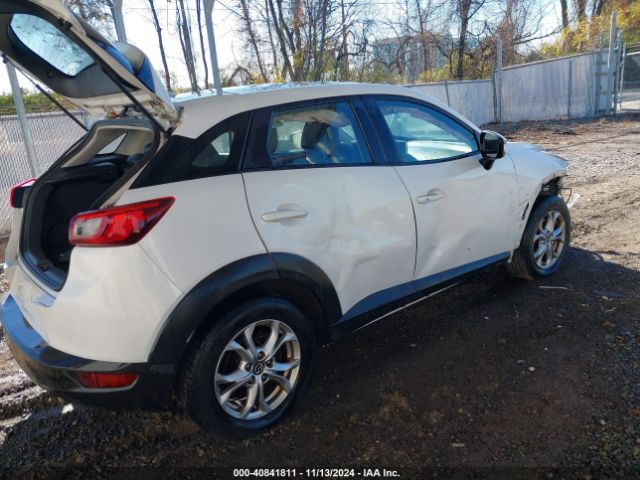 JM1DKFC72G0136843 Mazda Cx-3 Touring