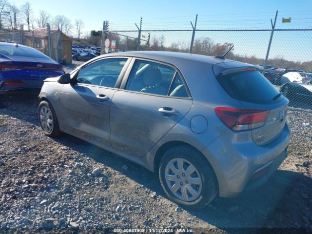 3KPA25AD8ME386645 KIA Rio 5-door S