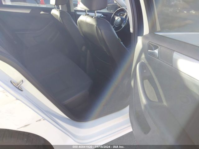 3VWDB7AJ3HM284404 Volkswagen Jetta 1.4t Se