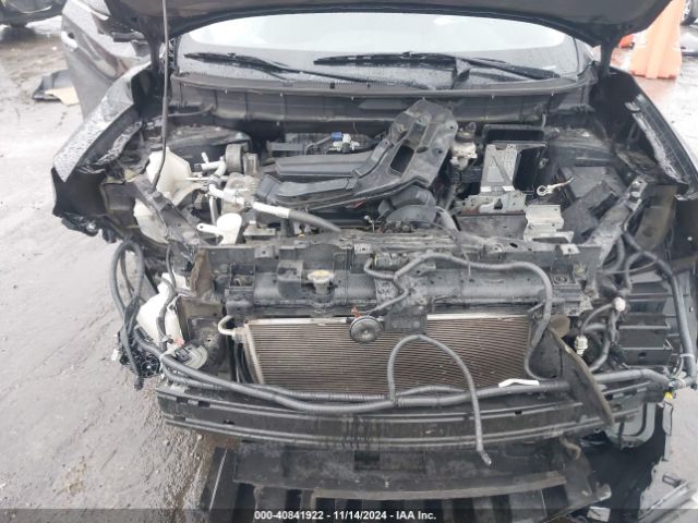 5N1AT2MV1FC919327 Nissan ROGUE SV
