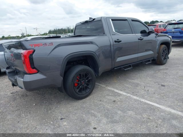5TFJA5EC3NX008769 Toyota Tundra Limited