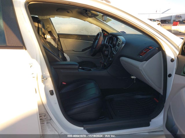 5XXGM4A72EG277020 KIA Optima Lx