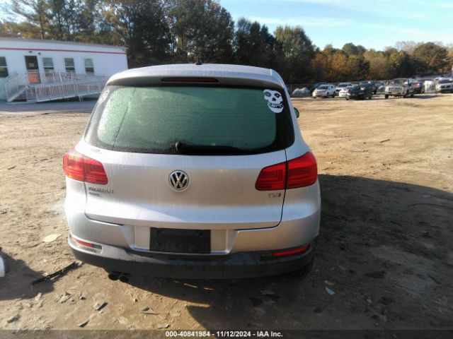 WVGAV7AX0HK047714 Volkswagen Tiguan 2.0t/2.0t S