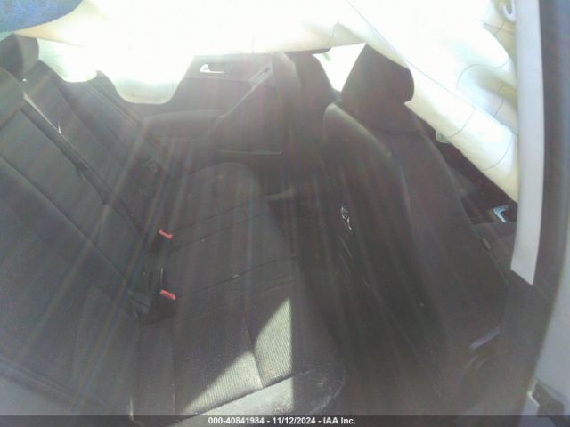 WVGAV7AX0HK047714 Volkswagen Tiguan 2.0t/2.0t S