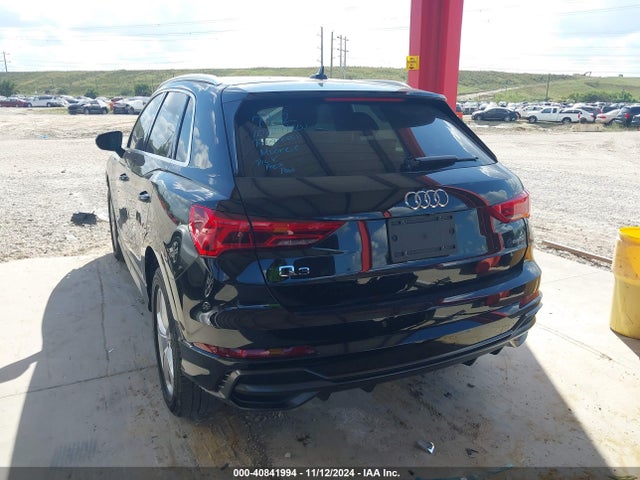 2020 AUDI Q3 WA1DECF38L1023458 Photo 2