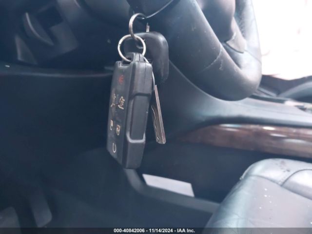 1GNSKBKC5JR259223 Chevrolet Tahoe Lt