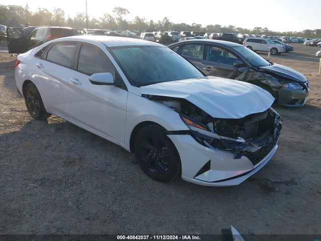 Hyundai ELANTRA SEL 2022 5NPLM4AG2NH059419 Image 1