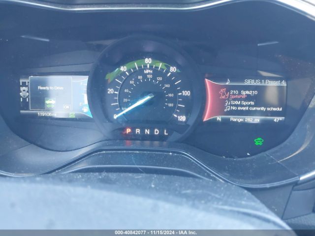 3FA6P0RU3KR157123 Ford Fusion Hybrid Titanium