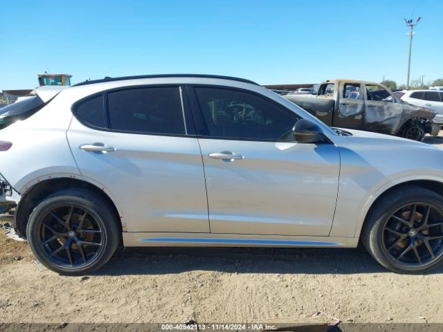 ZASPAKBNXM7D09883 Alfa Romeo Stelvio Ti Sport Awd