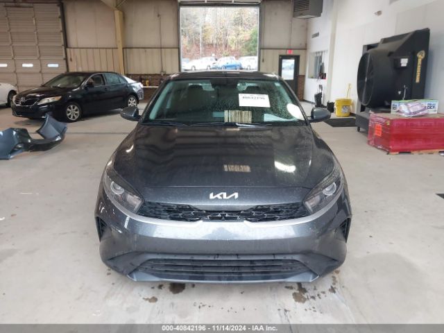 3KPF24ADXRE695590 KIA FORTE LX