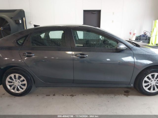 3KPF24ADXRE695590 KIA FORTE LX