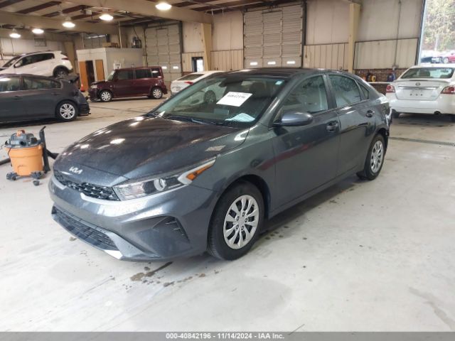 3KPF24ADXRE695590 KIA FORTE LX