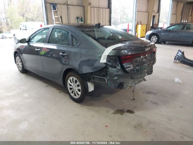 3KPF24ADXRE695590 KIA FORTE LX