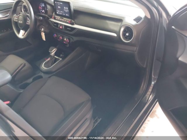 3KPF24ADXRE695590 KIA FORTE LX