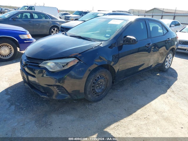 Toyota COROLLA LE 2016 5YFBURHE2GP439881 Image 2