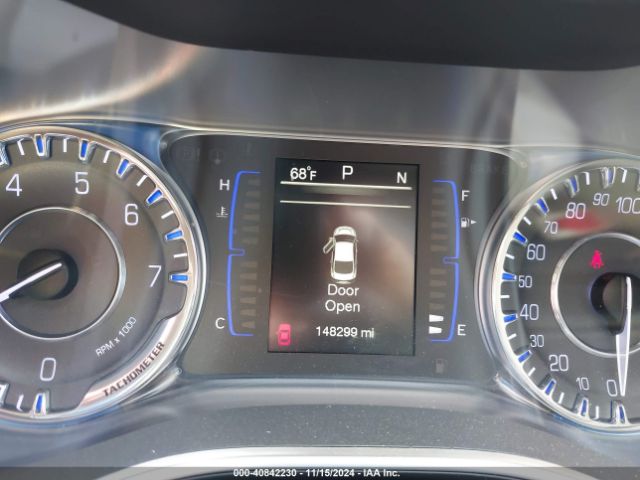 1C3CCCAB9GN177086 Chrysler 200 Limited Platinum