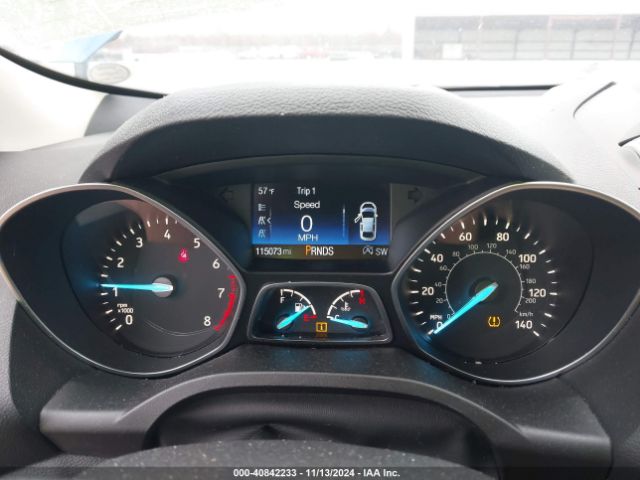1FMCU9GDXKUA15269 Ford ESCAPE SE