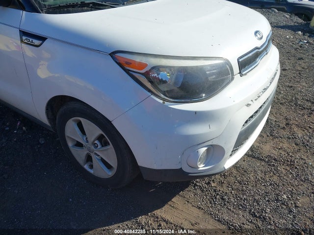 KIA SOUL + 2017 KNDJP3A57H7421499 Image 17
