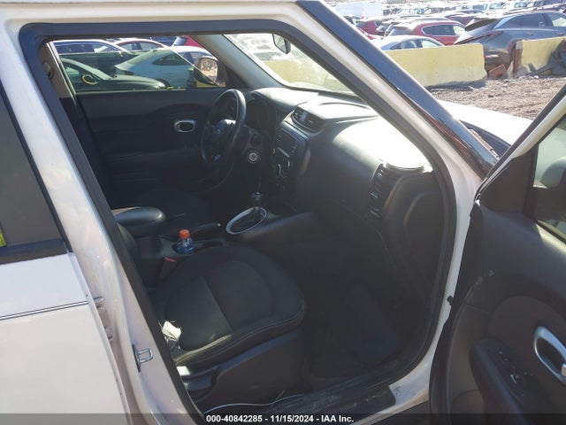 KIA SOUL + 2017 KNDJP3A57H7421499 Image 5