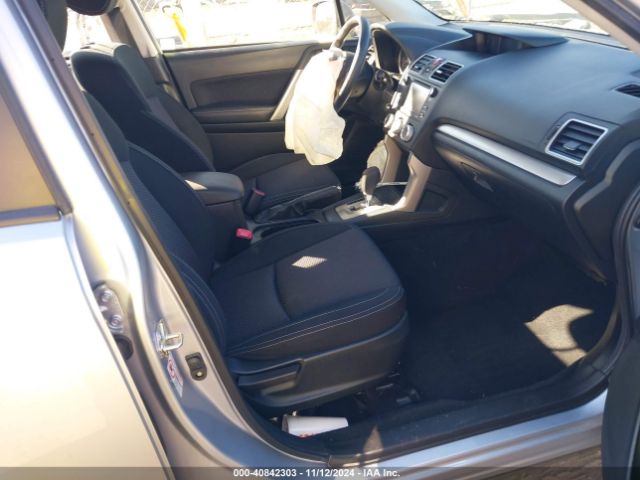 JF2SJABC5JH422479 Subaru Forester 2.5i