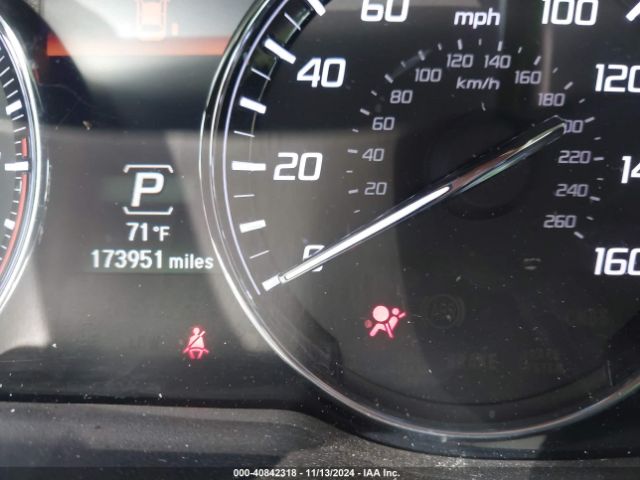 JH4KC1F97EC003039 Acura RLX