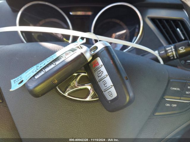 KMHEC4A41FA119986 Hyundai SONATA HYBRID