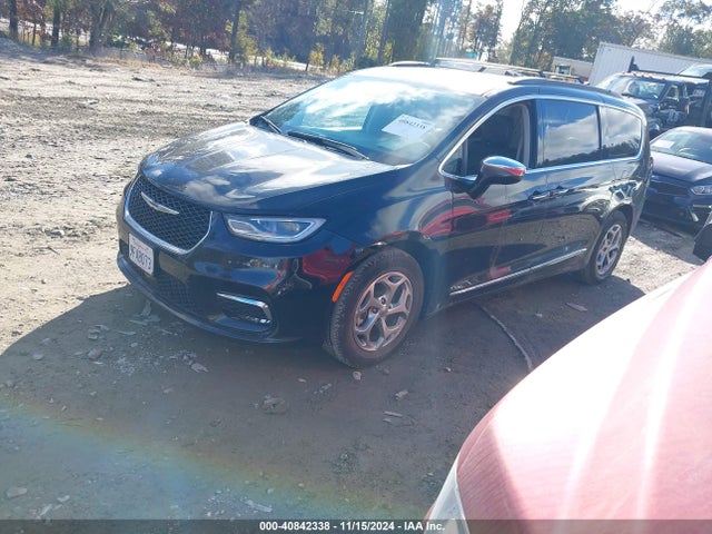Chrysler Pacifica Limited 2023 2C4RC1GG1PR529271 Image 2