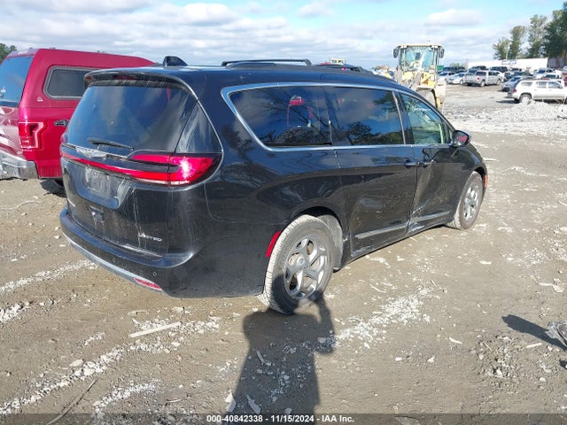 Chrysler Pacifica Limited 2023 2C4RC1GG1PR529271 Image 4
