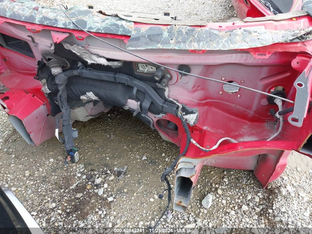 40842341 :رقم المزاد ، 2C3CDZDJ8FH888188 vin ، 2015 Dodge Challenger Srt 392 مزاد بيع