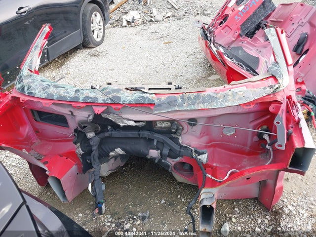 40842341 :رقم المزاد ، 2C3CDZDJ8FH888188 vin ، 2015 Dodge Challenger Srt 392 مزاد بيع