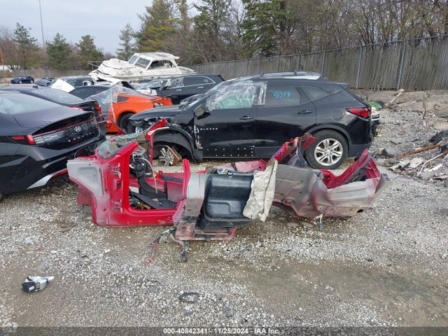 40842341 :رقم المزاد ، 2C3CDZDJ8FH888188 vin ، 2015 Dodge Challenger Srt 392 مزاد بيع