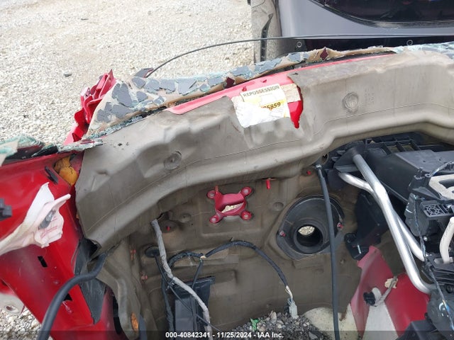 40842341 :رقم المزاد ، 2C3CDZDJ8FH888188 vin ، 2015 Dodge Challenger Srt 392 مزاد بيع