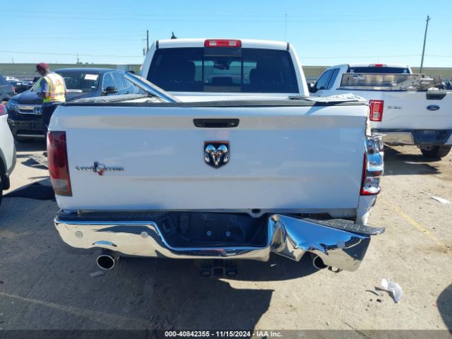 1C6RR6LTXJS251966 RAM 1500 Lone Star Silver  4x2 5'7 Box