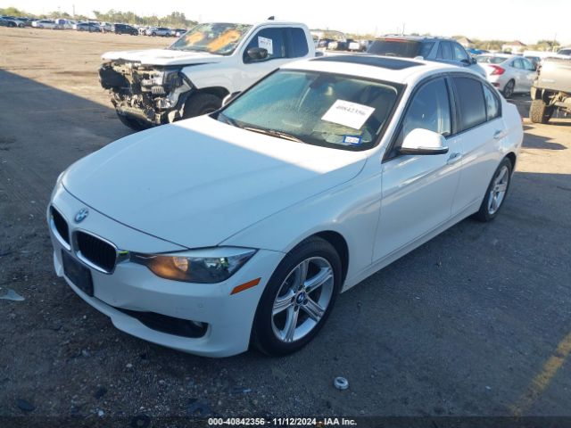 WBA3B1G58FNT63363 BMW 320i